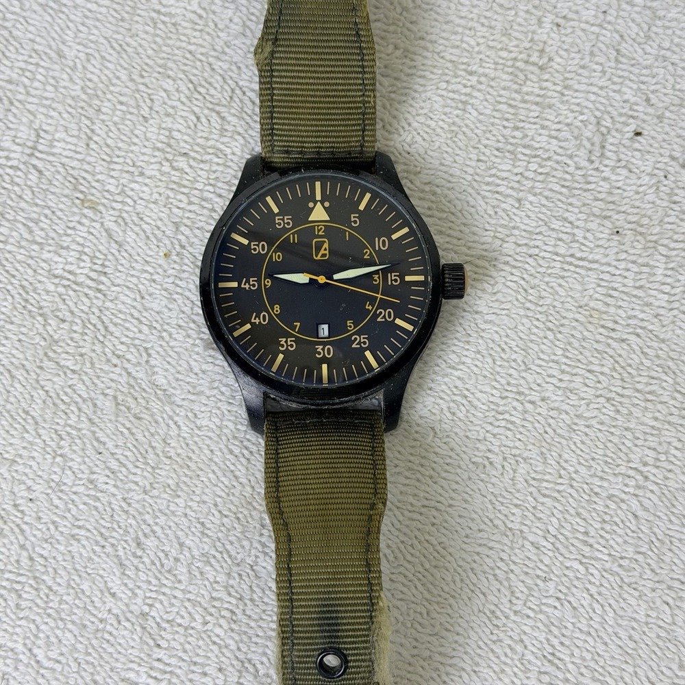 Alpha outpost 46mm Pilot Watch Needs Battery Aviation